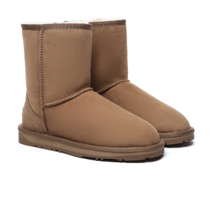 Short Classic UGG Boots Chestnut