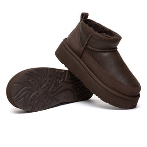EverUgg Earlova UGG Boots in classic style with soft suede and cozy sheepskin lining, perfect for winter wear.