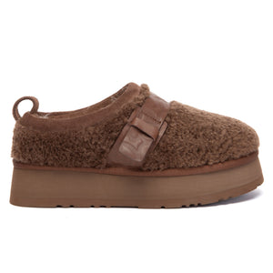 EverUgg Ultra Mini Maphie UGG slippers in beige with plush lining and small sole, perfect for cozy indoor wear.